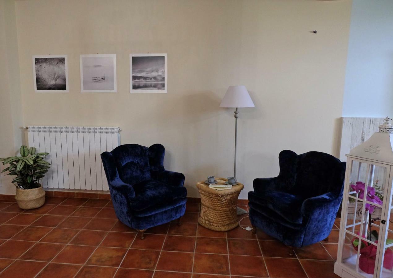 L'Orto Sul Poggio Bed & Breakfast Sutri Exterior photo